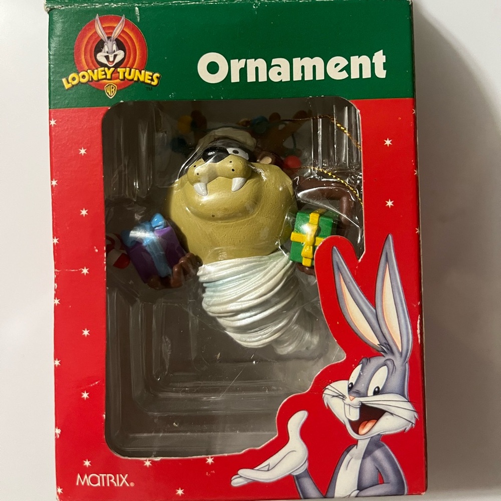 1998 Looney Tunes Christmas Tasmanian Devil Whirlwind Taz Christmas Ornament